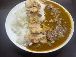 牛すじカレー 小さなカレー家