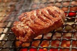 牛タンとがぶ飲みワイン MATSUDAYA 置賜店