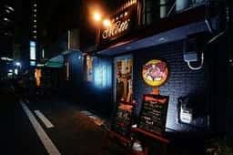 ガブ飲みバル Motti モッティ