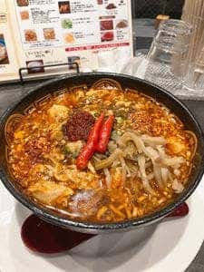 中華麺食堂 かなみ屋 万代店