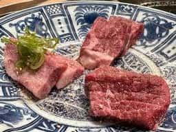 焼肉劇場 六笑