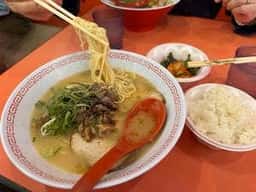 金龍ラーメン 難波千日前店