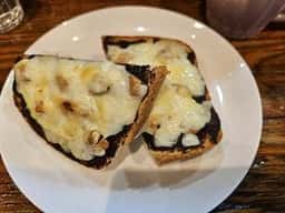 食堂かふぇ 空飛ぶ猫