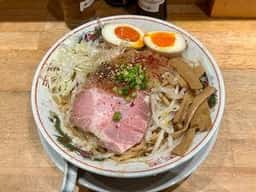 背脂ラーメン チャッチャ亭