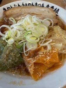 生わんたんらぁめん専門店 赤黄緑 天満店