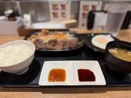 鉄板焼天神ホルモン 博多駅店