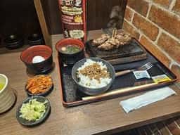 感動の肉と米 本厚木店