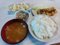 大衆食堂 菊屋
