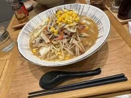 うにとぼんた 海の幸と金のおにぎり