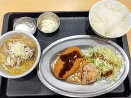 ラッキー食堂ぐんま軒