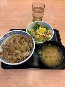 吉野家 呉広本町店