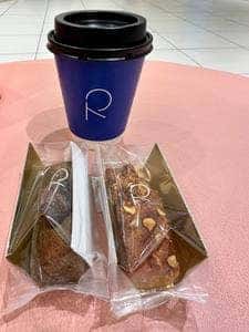 R COFFEE STAND