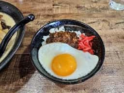 麺食堂 ねまる。