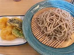 土山人 阪急32番街