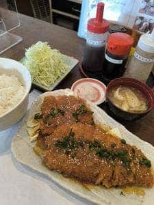 とんかつや
