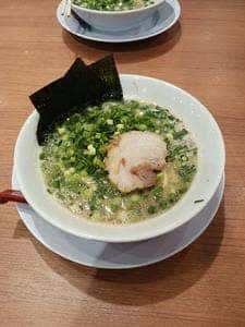 釜炊きとんこつらーめんがっとん 多摩境店