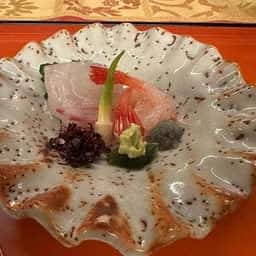 八勝館