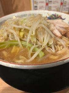ラーメン豚山 十三東口店