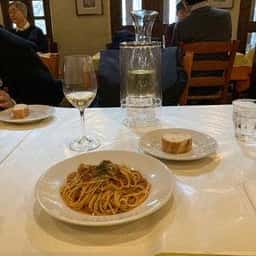 タベルナ・ラ・ピアッツァ