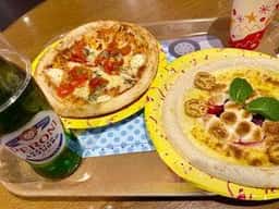 ピッツェリア ピザ ラ ロハ