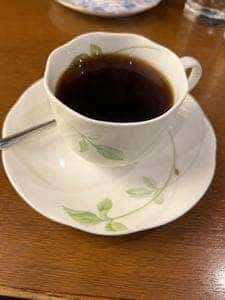 cafe terrasse シルエット