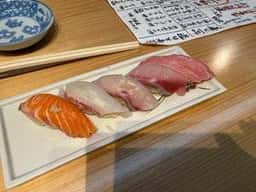 鮨酒場スシトフジ