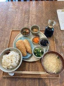 シラハト商店