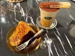 cois espresso club 新大久保店