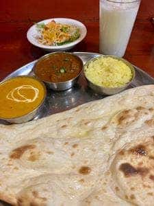 カレー・インド料理のビリヤニハウス