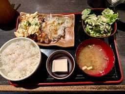 上野アメ横のひもの屋