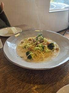 Italian cafe riporte