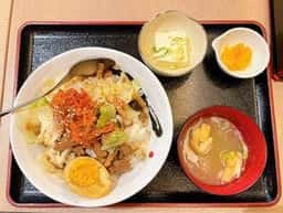 芝浦食肉市場直送 やきとん 丸匠