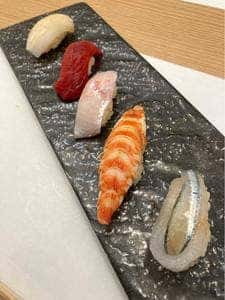 鮨 ひろ海