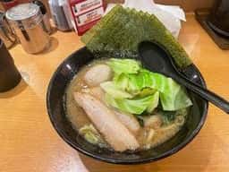 横浜家系ラーメン 銀家 戸塚影取店
