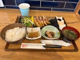 食堂 海トごはん