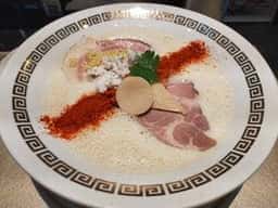 鯛白湯らーめん○de▽ 三宮店