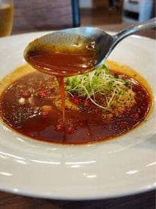 食堂はやしや