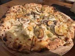 石窯和ピザ&お酒 covo