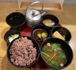 24/7 cafe apartment 有楽町