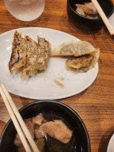 餃子スタンドだるま