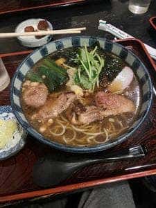 つる岡ひかりが丘店
