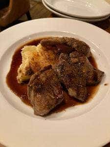 ビストロ アヴリル BISTRO AVRIL