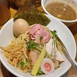 馳走麺 狸穴