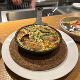 bistro IZUMY