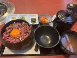 焼肉八十八 誠匠