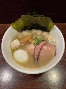 麺屋ルリカケス