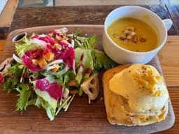 1110CAFE/BAKERY