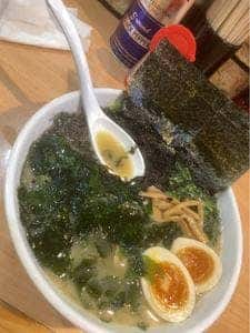 横浜ラーメン 味濱家 神戸本山店