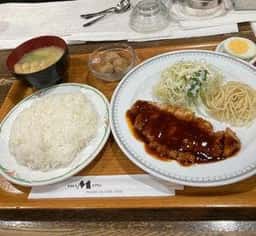 タカマツ