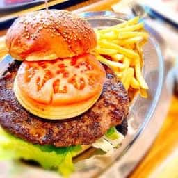 よこすか三大グルメのお店 よこすかグルメ艦隊